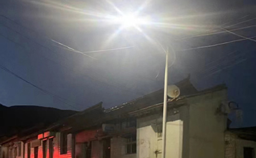 农村院子里最适合的广河太阳能路灯亮度与安装要点